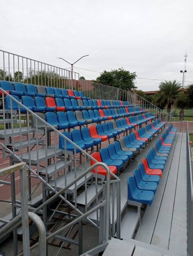 Gradas EPark® ALUMINIO Y ACERO