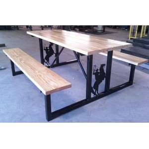 Mesas de Picnic y Cafetería